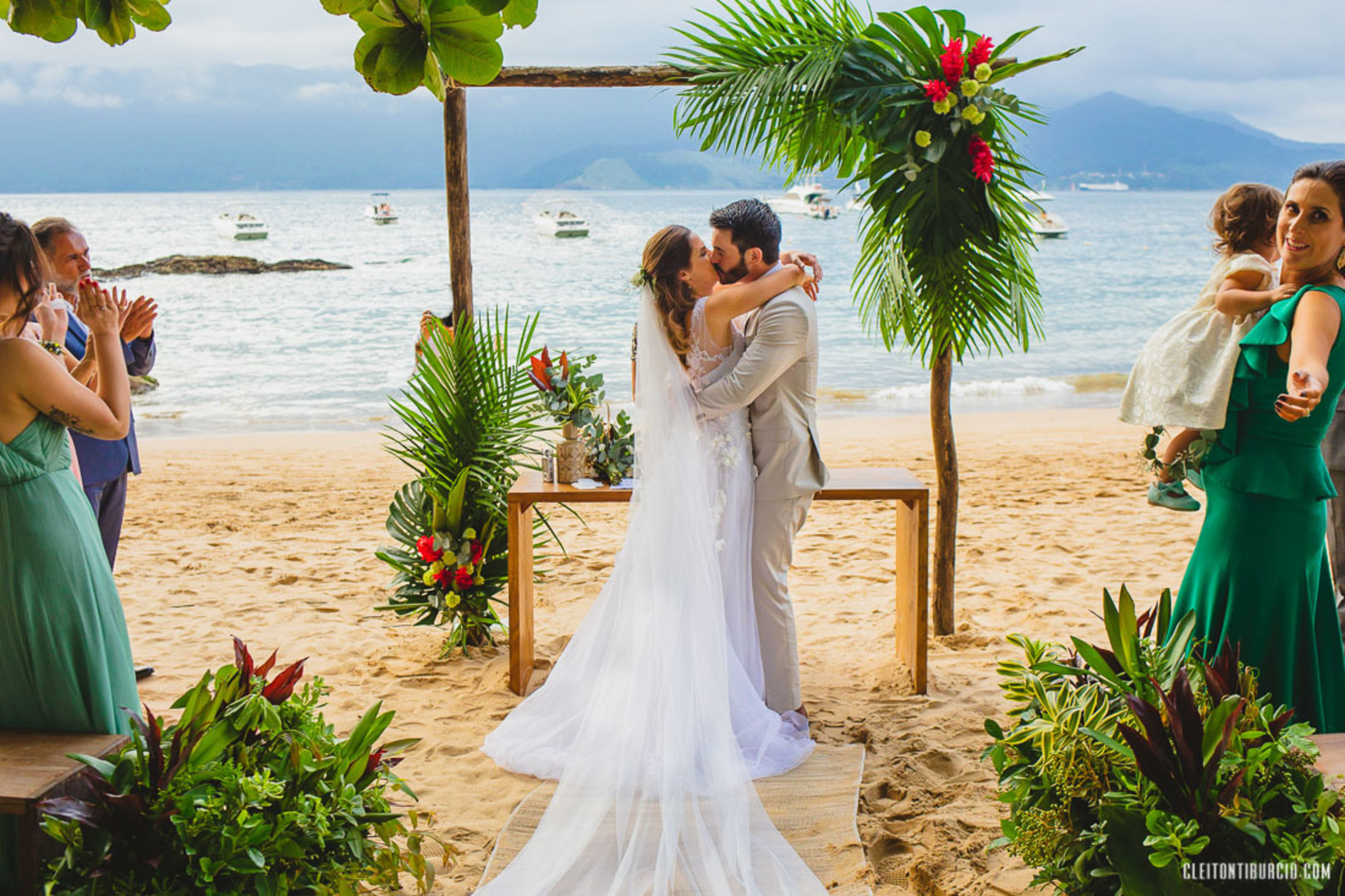 Casa de Canoa | Um bom lugar para casar na praia