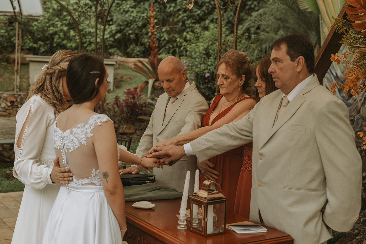 Bruna e Tamara | Duas noivas e um lindo casamento no Ravena Garden