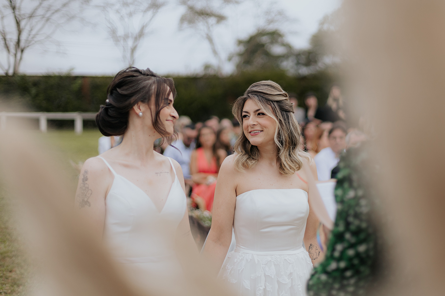 Daiana e Fernanda | Duas noivas e um lindo casamento no campo, por Manga Rosa