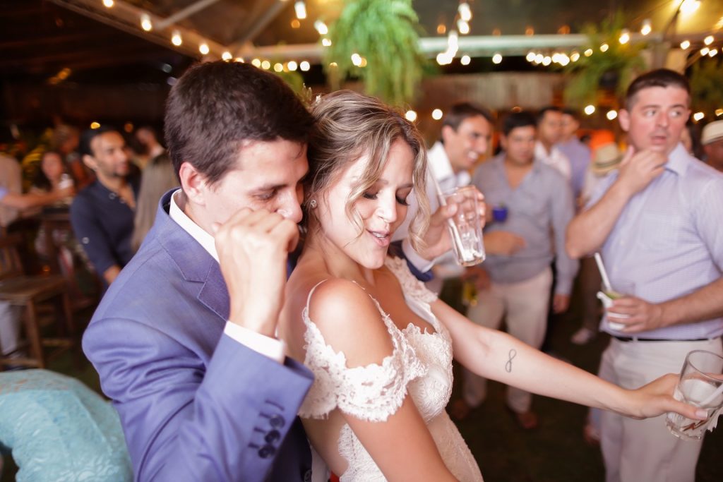 casamento na praia thalita e lindo (22)