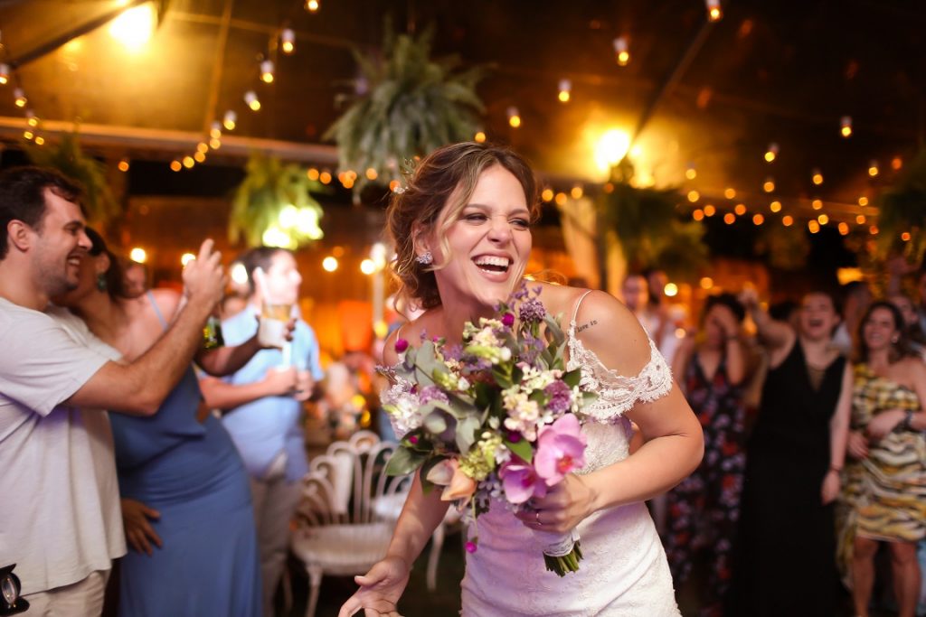 casamento na praia thalita e lindo (24)