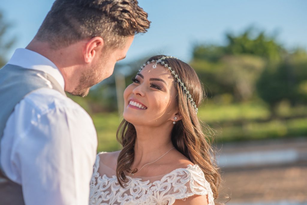 Joyce Kitamura e Victor em casamento na Fazenda Paraíso - Noiva Ansiosa