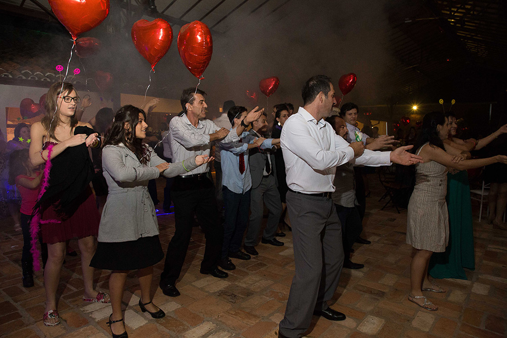 casamento-na-fazenda-theo-barros-129