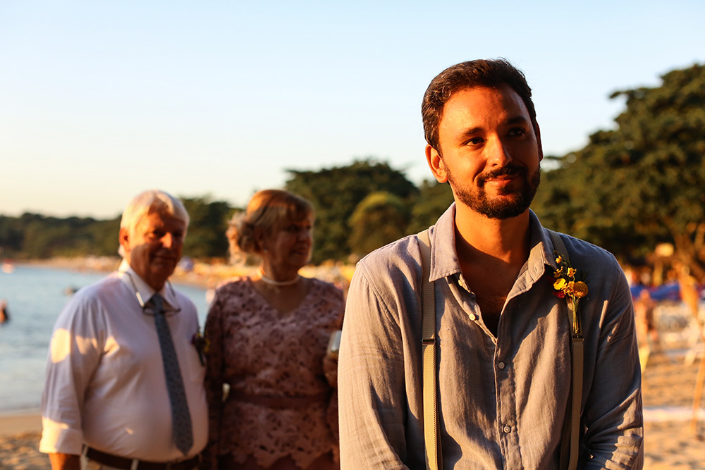 Carol e Rafa Casamento com luz e alegria em Ilhabela