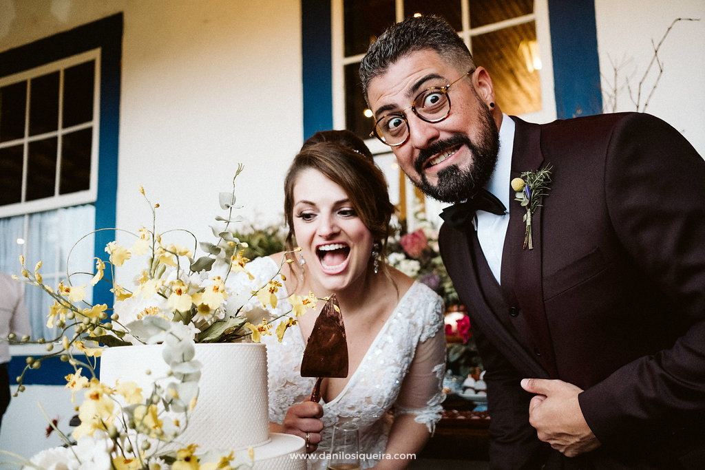 Renata e Fillip | Cores e muito amor para um lindo casamento no campo