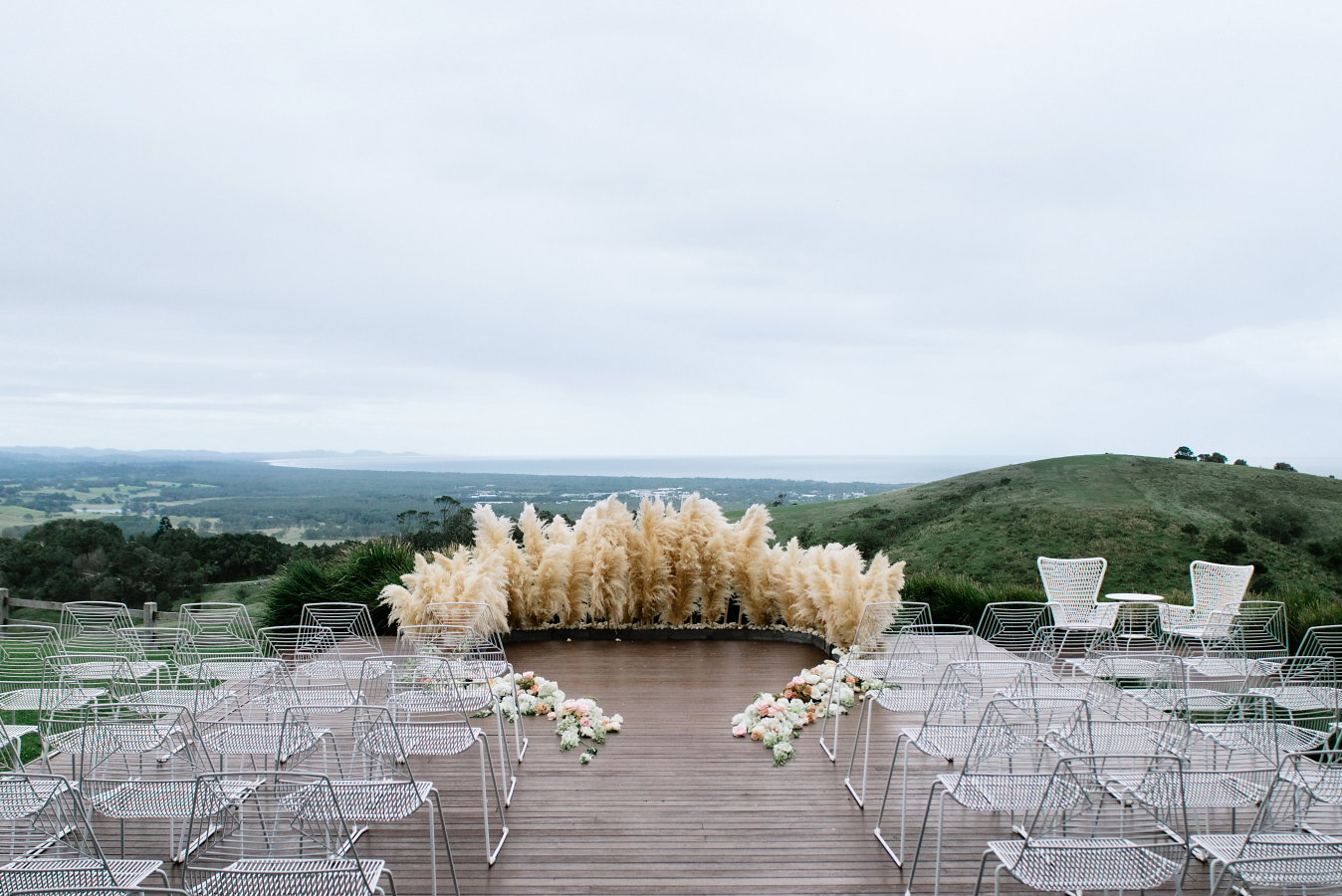 capim dos pampas na decoracao do casamento