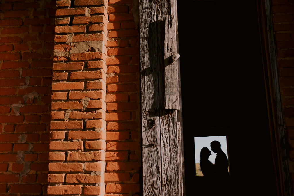 Renata e Mateus Pre wedding na Fazenda Embauva Daniel Okuyama