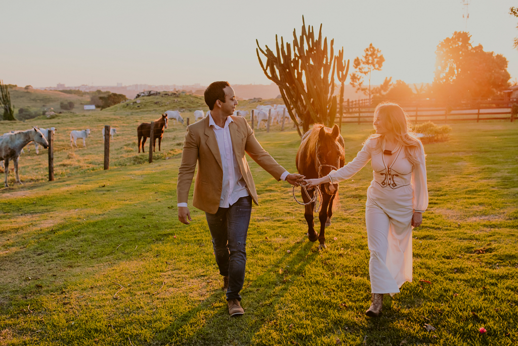 Renata e Mateus Pre wedding na Fazenda Embauva Daniel Okuyama