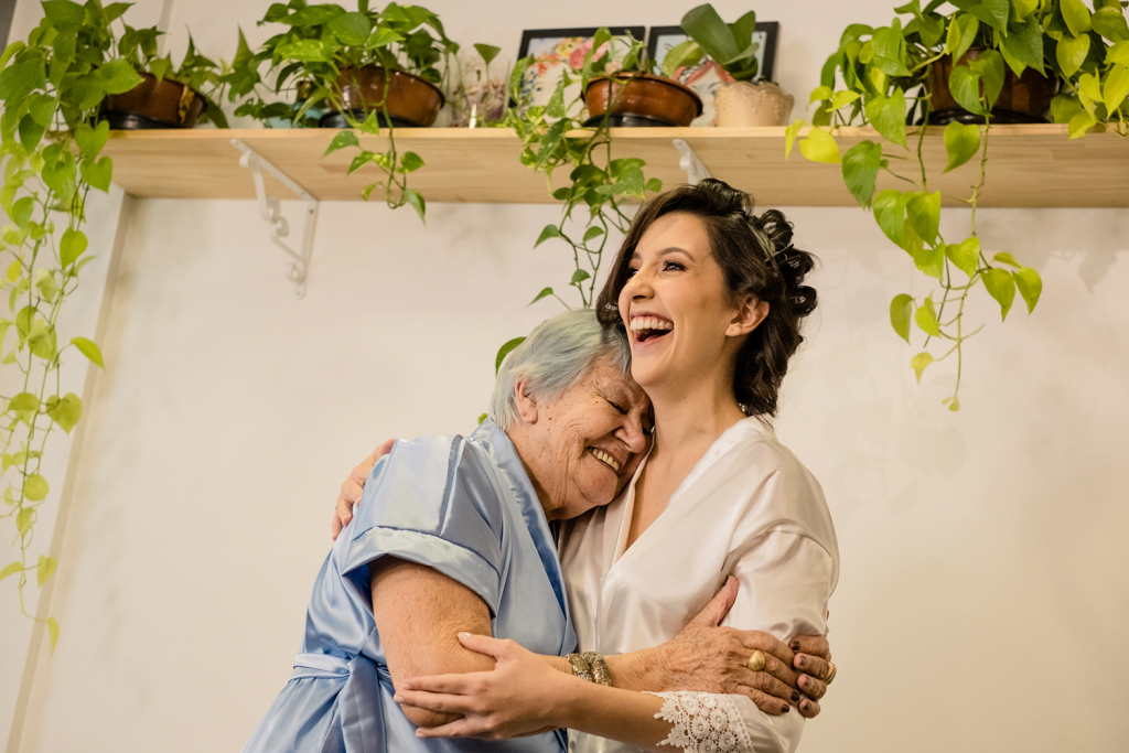 Virna e Gabriel Casamento em Brasilia Vestido de noiva à distância Helen Salles