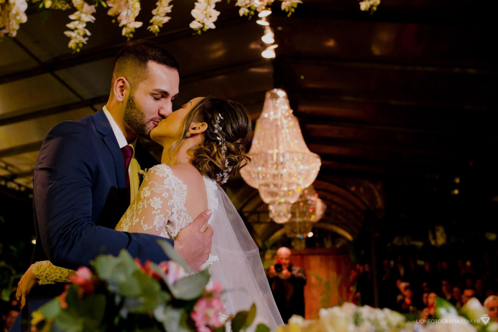 Aline e Guilherme | Casamento clássico com toque oriental