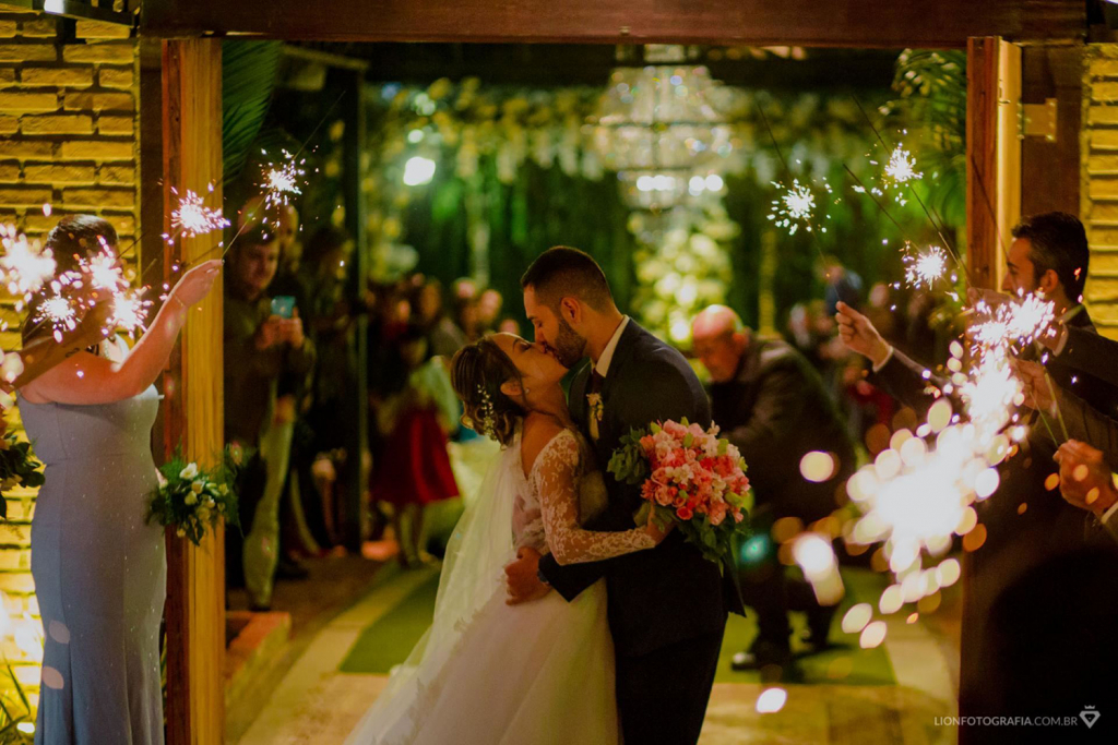 Aline e Guilherme | Casamento clássico com toque oriental