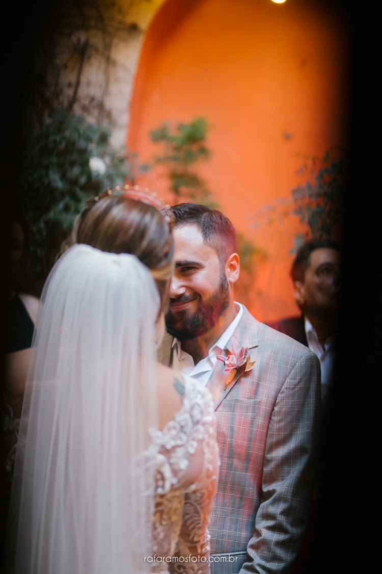 Carla e Tiago | Mini wedding na Casa Quena: amor e autenticidade