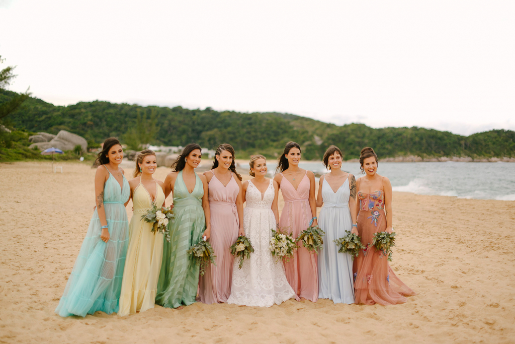 Stéphanie e Felippe | Amor e descontração: casamento em Balneário Camboriú