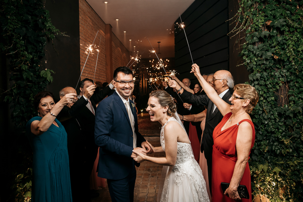 Anna Carolina e Weiji | Casamento dos sonhos no Celeiro Quintal