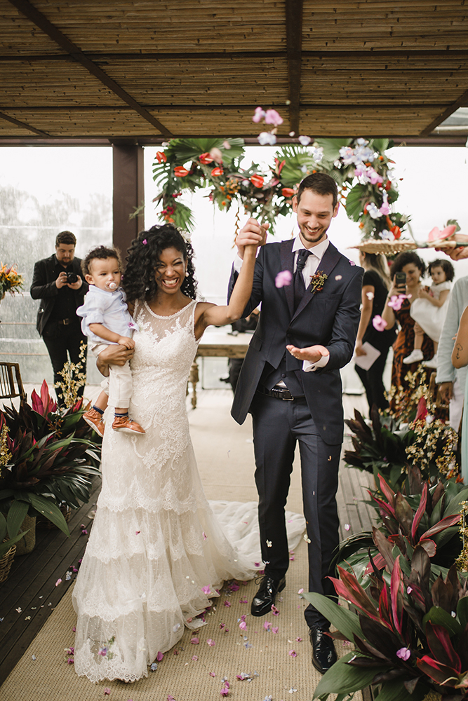 Carolina e Fabio | Casamento no Château Du Plas, por Natasha Bleier