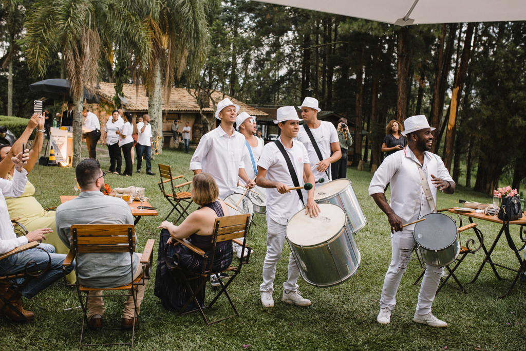 Carolina e Fabio | Casamento no Château Du Plas, por Natasha Bleier