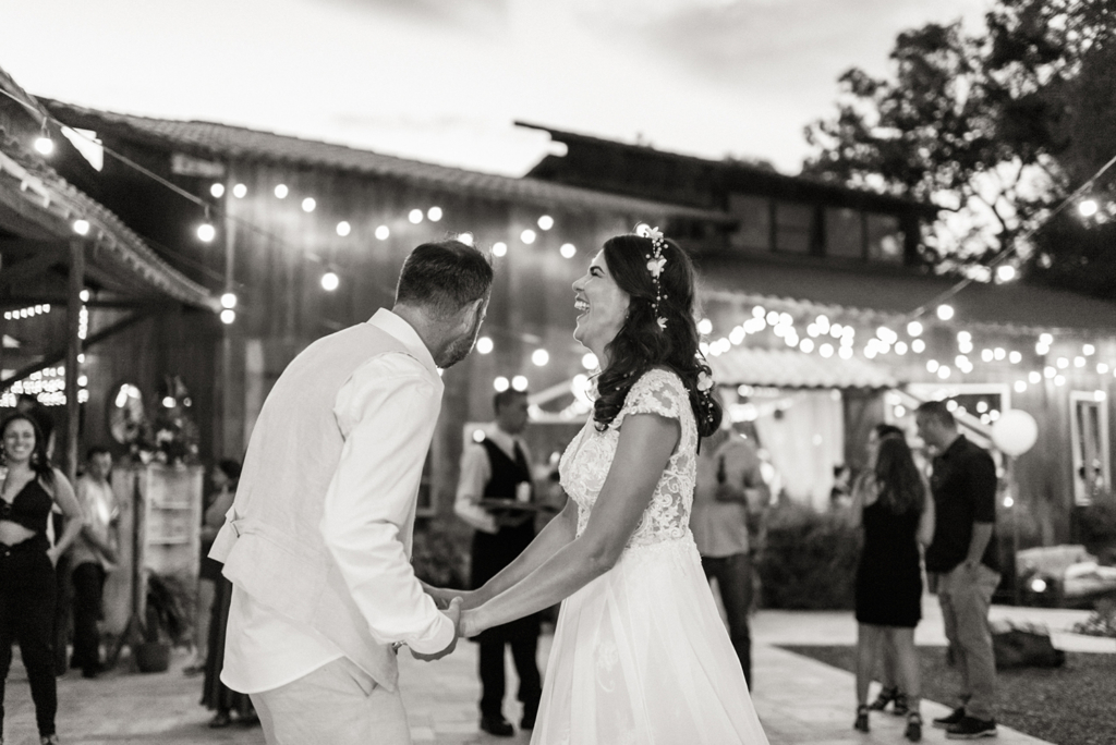 Elisa e Beto | Casamento rústico: o amor é uma viagem