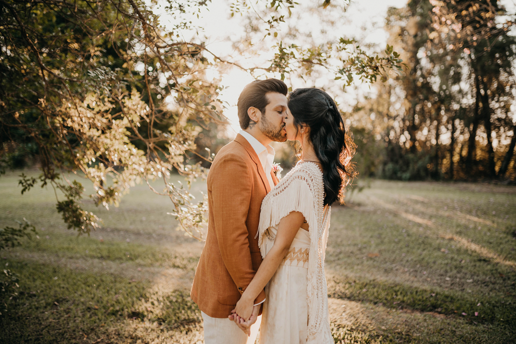 Editorial US | Casamento a dois na fazenda com decoração da Flor Brasileira