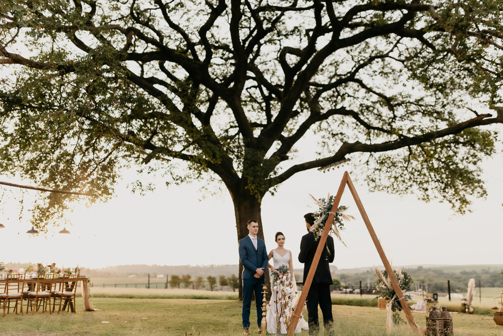 Tatiana e Gabriel | Elopement wedding na fazenda por Emmanuel Nogueira