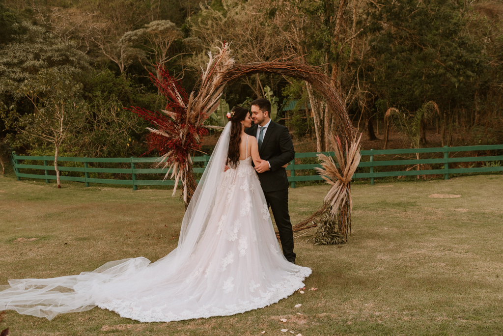 Renata e Gustavo | Casamento romântico na Fazenda Dona Inês