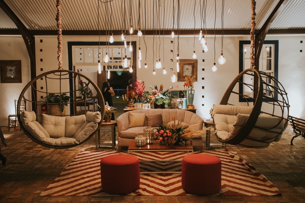 Ana e Davi | Casamento leve e divertido na fazenda com vestido de noiva Helen Salles