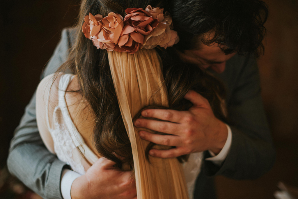 Ana e Davi | Casamento leve e divertido na fazenda com vestido de noiva Helen Salles