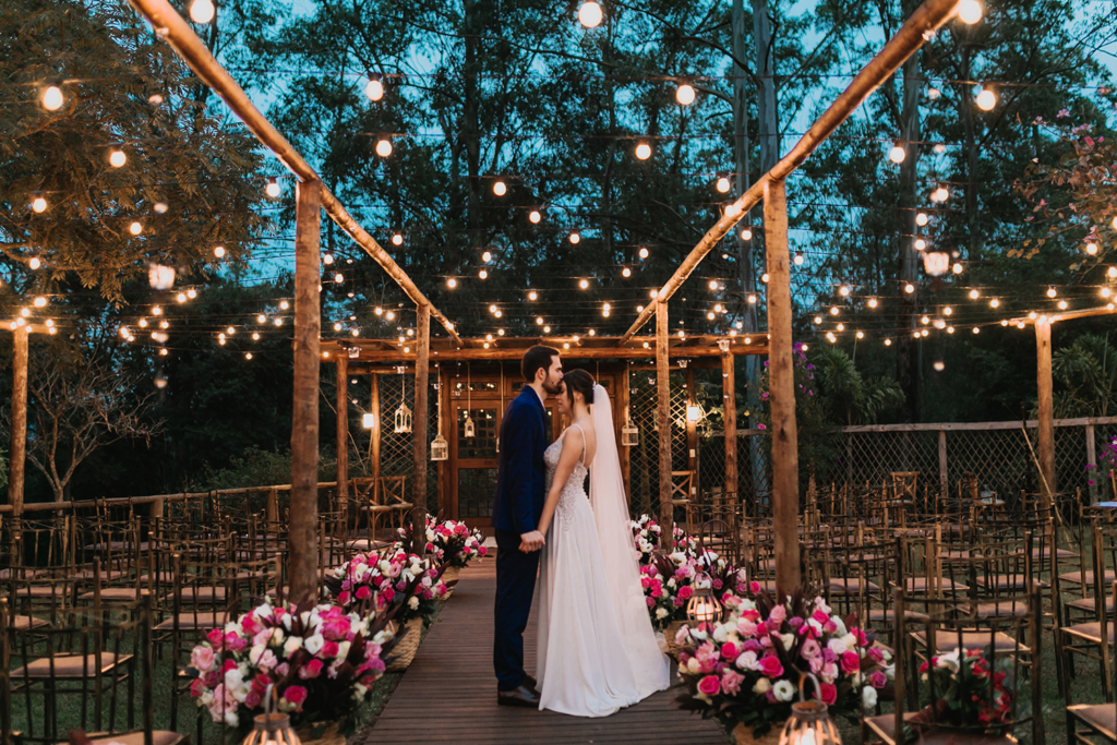 Priscila e Fábio | Casamento no Vila dos Eucaliptos: amor e inverno