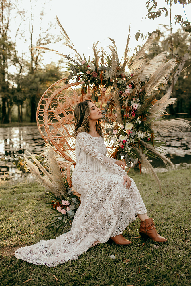 Amanda e Bruno | Elopement wedding boho ao ar livre com decoração de Emmanuel Nogueira