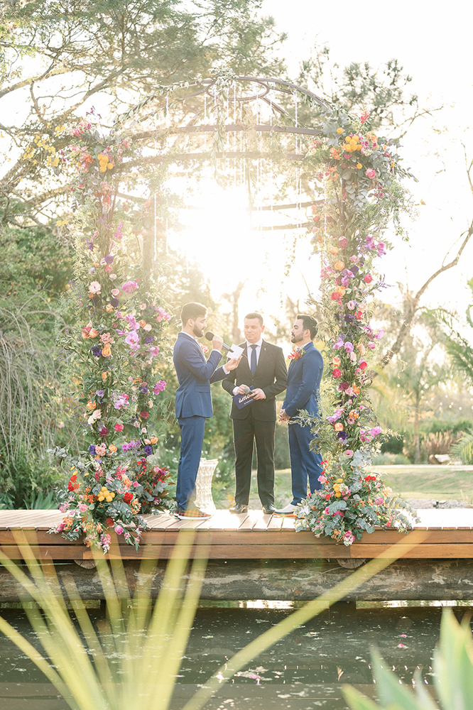 Lindsay e Wesler | Casamento colorido na Fazenda Dona Inês