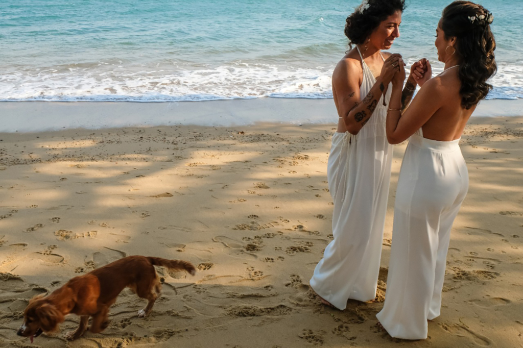 Ana Paula e Cristiane Rozeira | Troca de alianças emocionante em Ilhabela