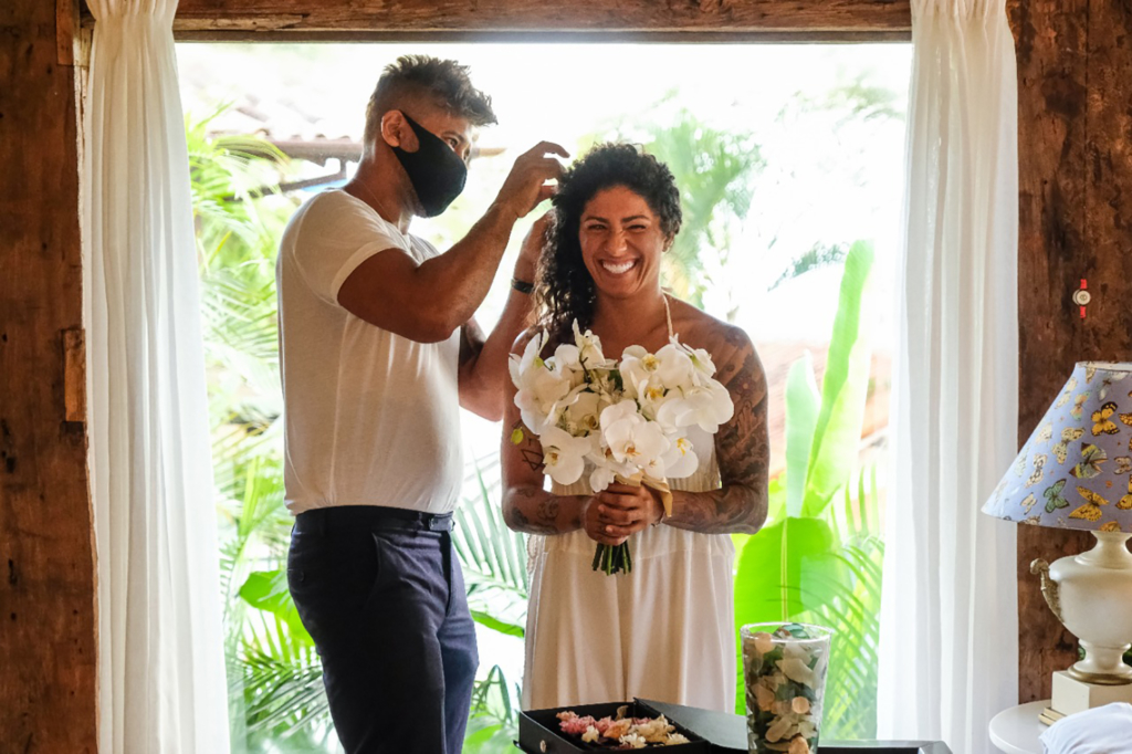 Ana Paula e Cristiane Rozeira | Troca de alianças emocionante em Ilhabela