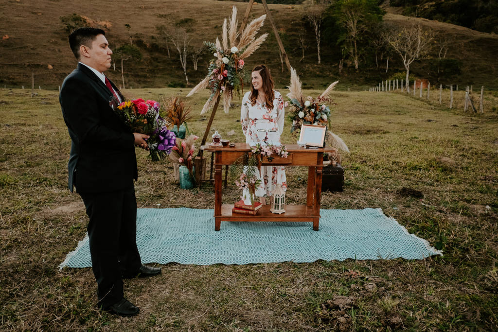 Julia e Afonso | Celebrando em par: casamento na fazenda