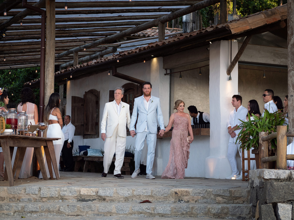 Noelle e Rodrigo | Casamento pé na areia em Ilhabela