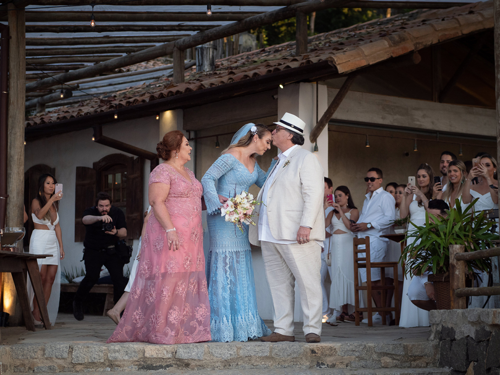 Noelle e Rodrigo | Casamento pé na areia em Ilhabela