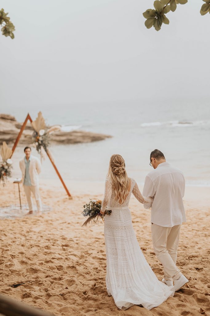 Profissionais de casamento do litoral que você precisa conhecer Casa de Canoa