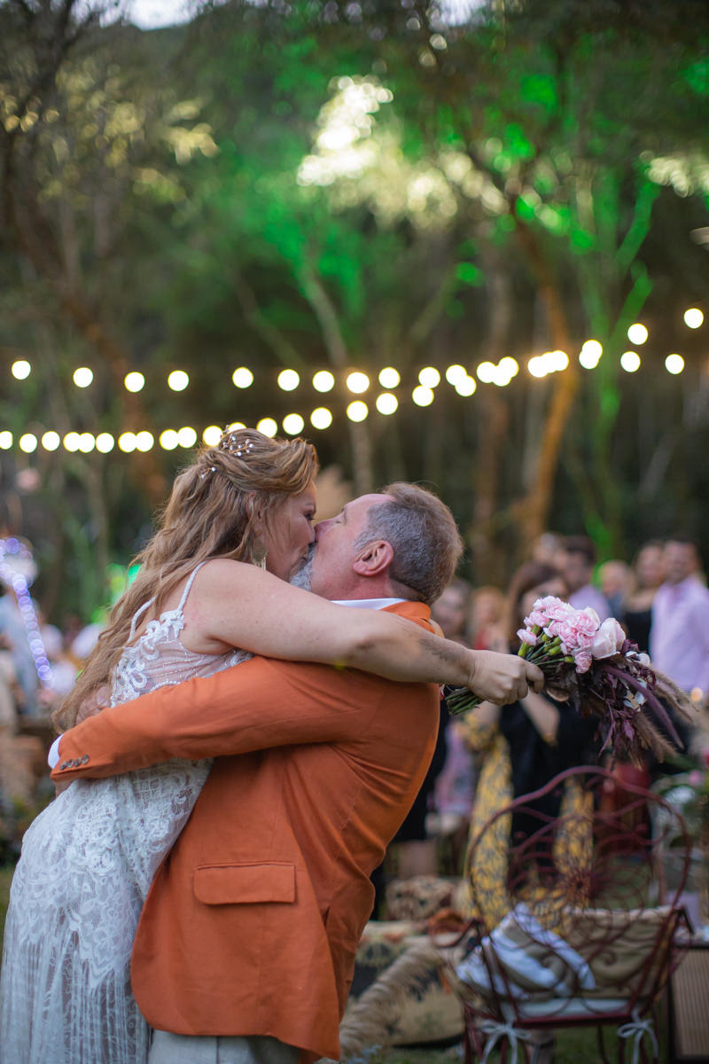 Fabiana e Odair | Casamento boho chic no Bosque Ravena Garden