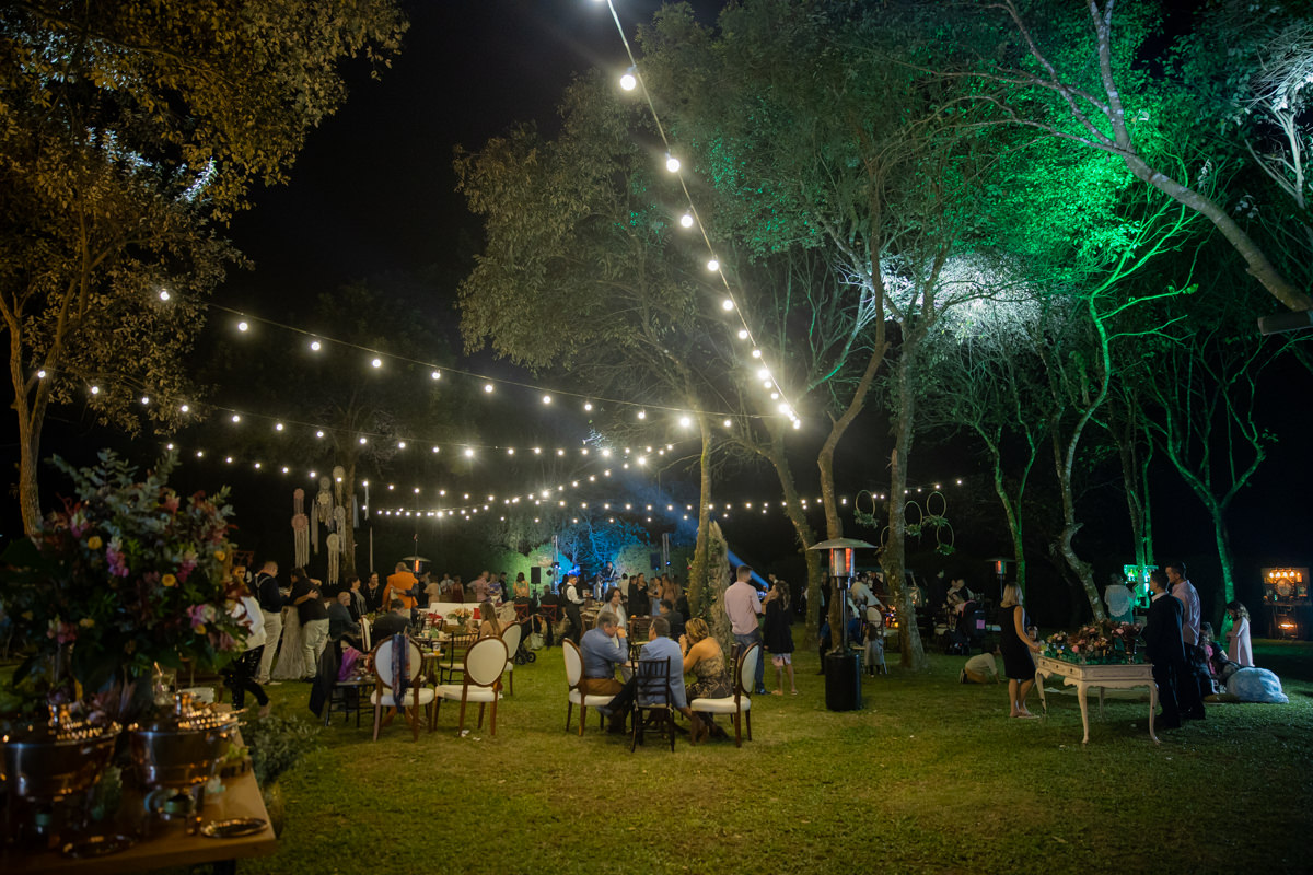 Fabiana e Odair | Casamento boho chic no Bosque Ravena Garden