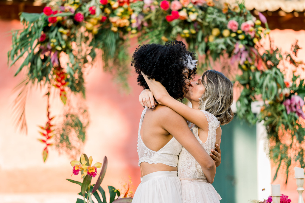Amor Feminino | Duas noivas e todo amor do mundo Casamento Homoafetivo