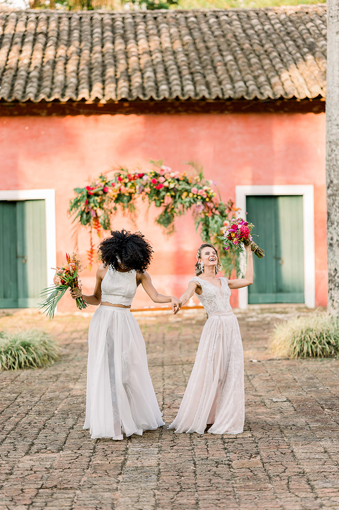 Amor Feminino | Duas noivas e todo amor do mundo Casamento Homoafetivo