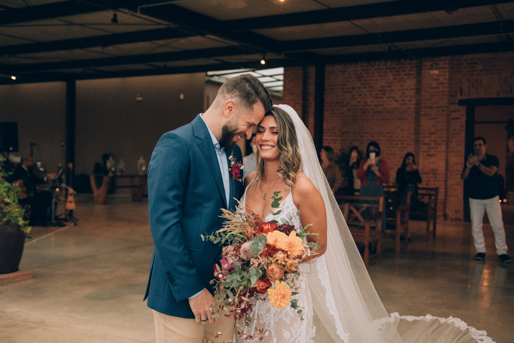 Jordana e Henrique | Mini wedding na Fazenda Embaúva