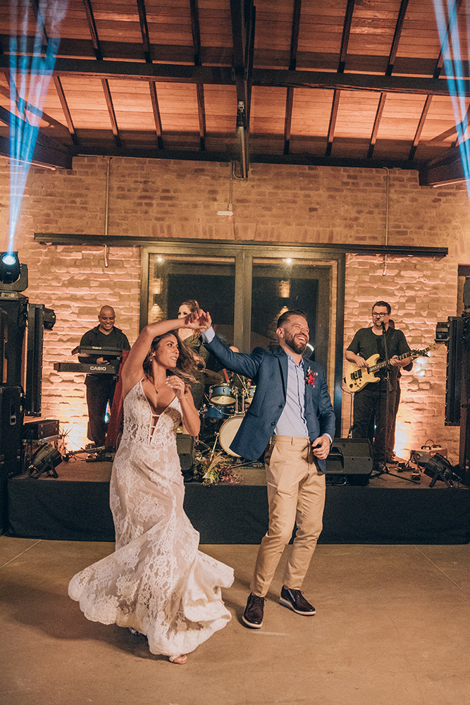 Jordana e Henrique | Mini wedding na Fazenda Embaúva