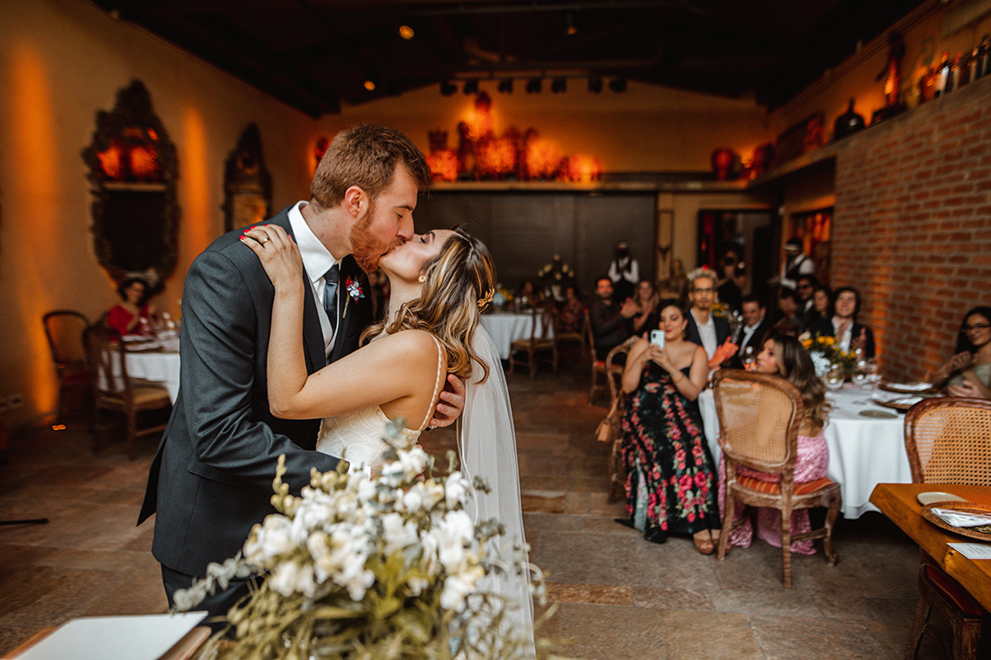 Juliana e Lucas | Um lindo mini wedding no restaurante Vicolo Nostro