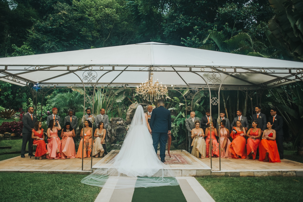 Julia e Victor | Fé e amor: casamento no Espaço Ravena Garden