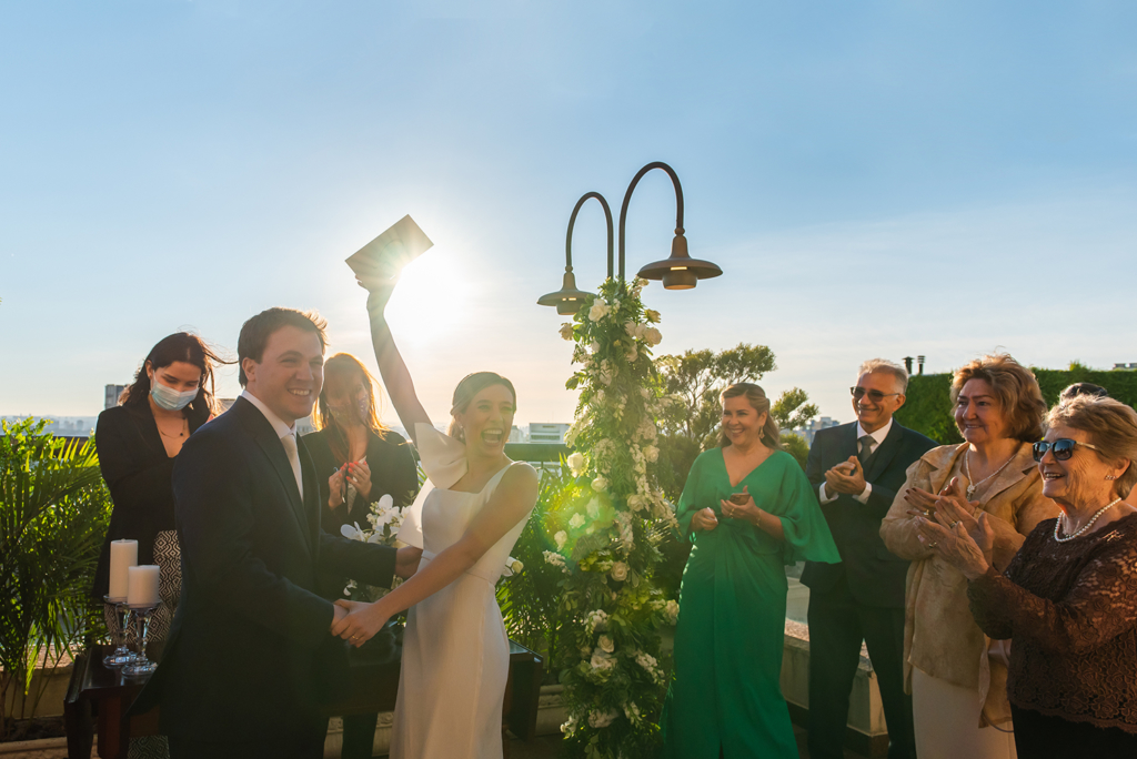 Livia e Leandro | Casamento civil em grande estilo, por Marina Maeda