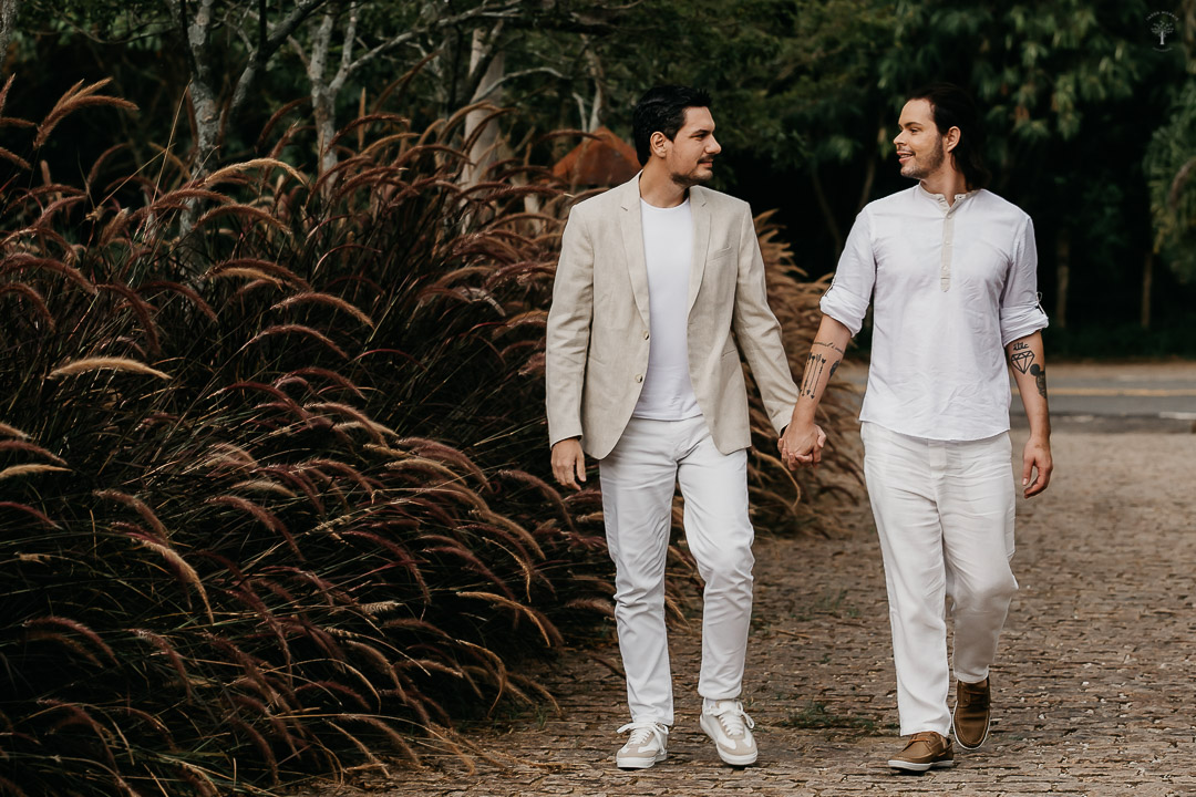 Lucas e Guilherme | Mini wedding com chuva e muito amor