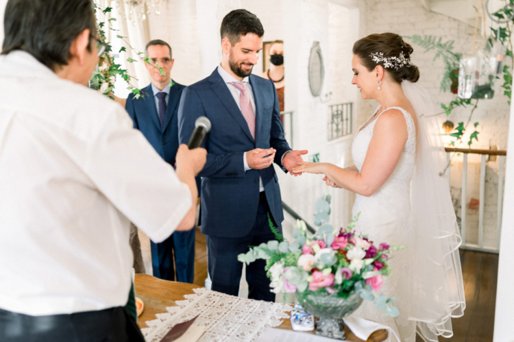 Aline e Ivan | Casamento intimista dos sonhos na Casinha Quintal