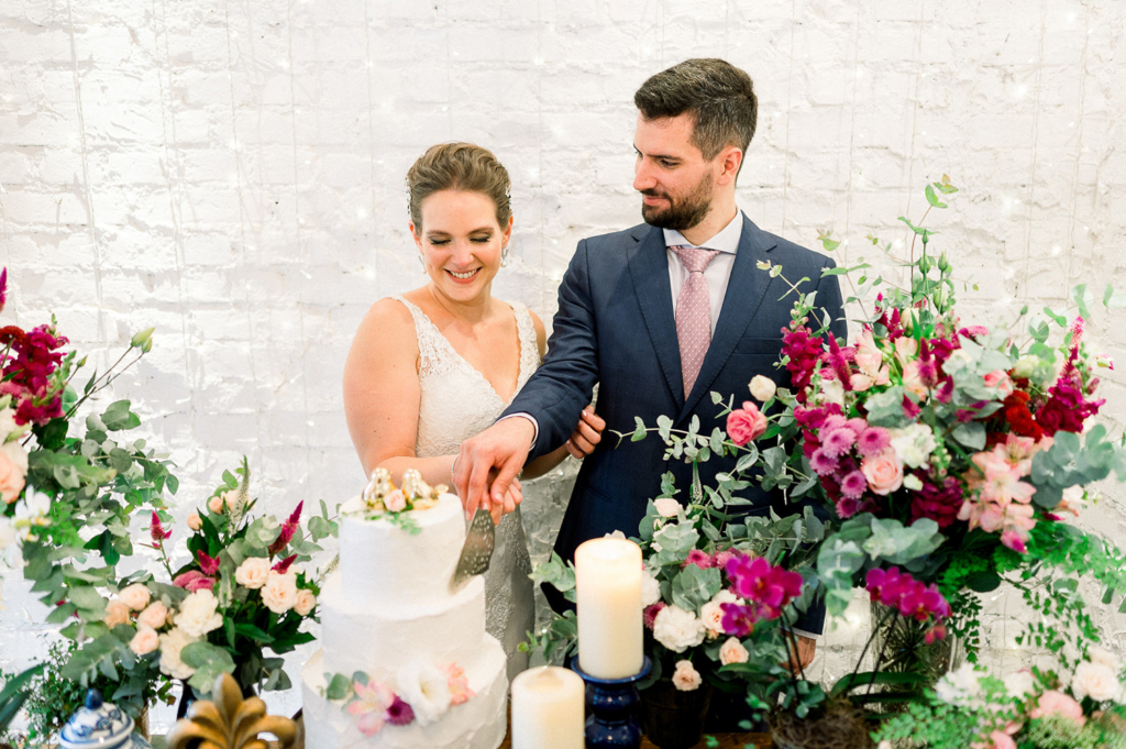 Aline e Ivan | Casamento intimista dos sonhos na Casinha Quintal