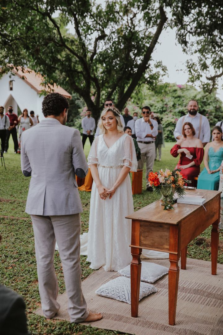 Bruna e Lucas | Casamento com personalidade ao ar livre