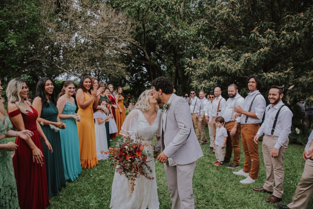 Bruna e Lucas | Casamento com personalidade ao ar livre