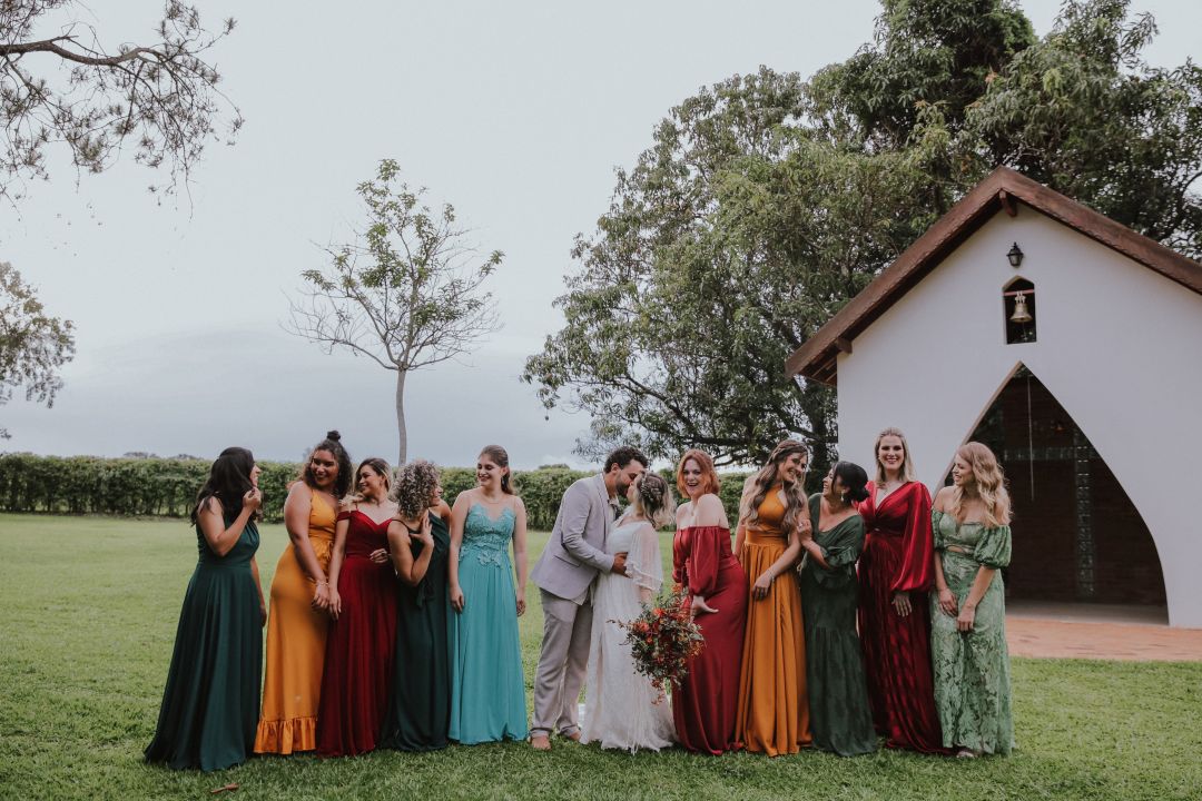 Bruna e Lucas | Casamento com personalidade ao ar livre